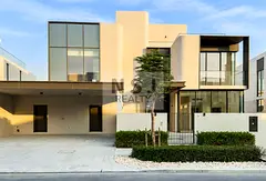 Large Lake View | Single Row | Book Your Viewing