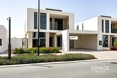 Golf View | Single Row | Big Plot | Vastu