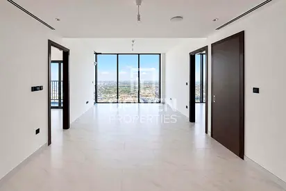 Spacious Apt | Prime Location | Modern Living