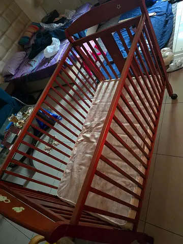 Wooden Baby Crib / Cot in Good Condition
