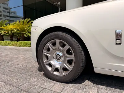 صورة 8 لـ 2015 ROLLS-ROYCE GHOST
