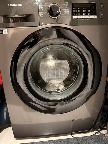 Samsung Front Load Washer - Good Condition