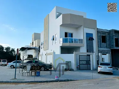 🏡 للبيع في الحليو – عجمان | فيلا كورنر مميزة بواجهة ومساحات واسعة، تتكون من 4 غرف + مجلس + صالة + روف | موقع استراتيجي وقريب من الخدمات | السعر شامل