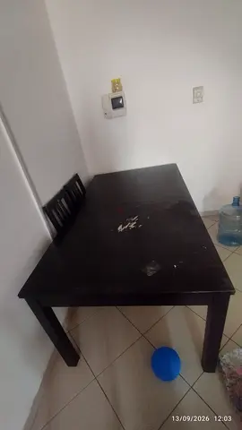 dining table with 5 no's of chair (used one good condition)