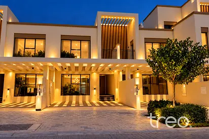 Near Lagoon | Great Location | Garden