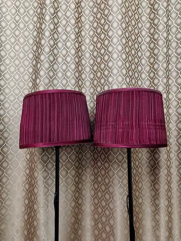 Selling 2 Floor Lamps Both for 60 AED Pick up location Al barsha 1