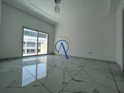 WITH 1 MONTH FREE |BALCONY | VACANT | ROAD VIEW