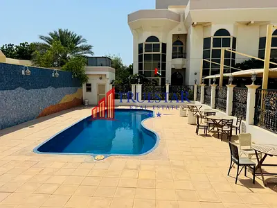 COMPOUND+5BR PRIVATE GARDEN SHARED POOL CLOSE TO LA MER BEACH