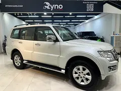 2017 Mitsubishi PAJARO