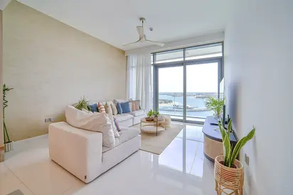 Luxury Sea View Living at Emaar Beachfront