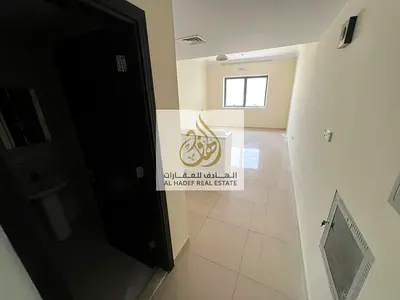 استديو,مطبخ  امريكي,مساحة واسعة جدا,موقع مميز,دفعات ميسرة