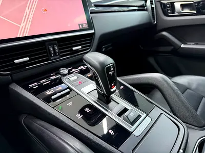 صورة مصغرة 16 لـ 2018 Porsche CAYENNE