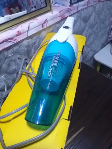 Handheld Portable Car/House Vacuum Cleaner - Used