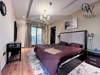 Fully furnished / Amazing location/ High floor