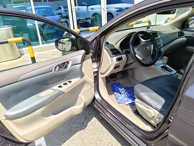 2013 Nissan SENTRA 照片 11