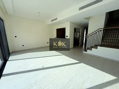4BR Villa | Close to Central Hub and Exit | Book Now