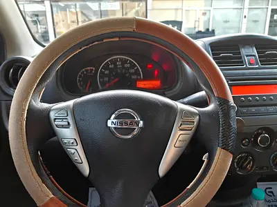 2016 Nissan VERSA 照片 5