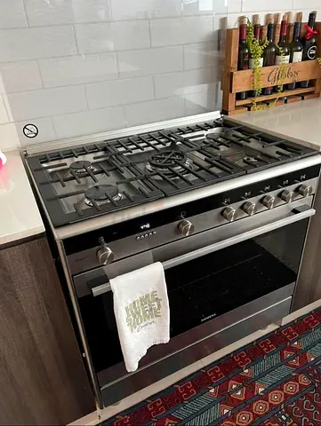 Siemens iq700 Top gas oven electric cooking range size 90cm Exellent Condition