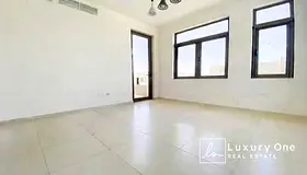 Best Deal | 3BR Villa | Private Garden | Park View