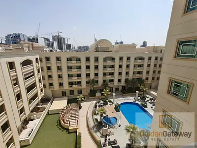 Pool Facing | 6 Cheques | Unfurnished | 1 Bed |