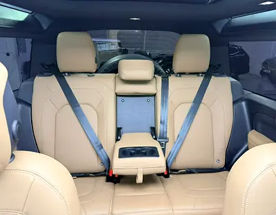 2025 LAND Rover DEFENDER — миниатюра 14