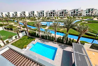 Private Pool | Vacant | Area Expert