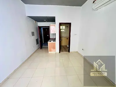 Looking like a beautiful apartment studio neat and clean family building just in 17k