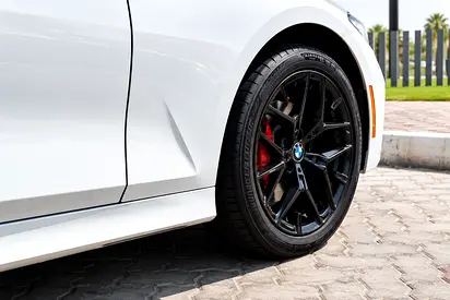 2025 BMW 3-SERIES — миниатюра 11