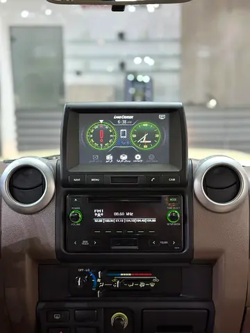 2016 Toyota LAND CRUISER 70 SERIES — миниатюра 13