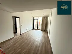 Unfurnished | Spacious Layout | Fully Fitted Kitchen