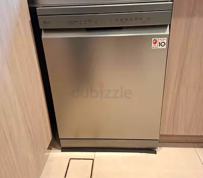 LG Stainless Steel Built-in Dishwasher - Excellent Condition