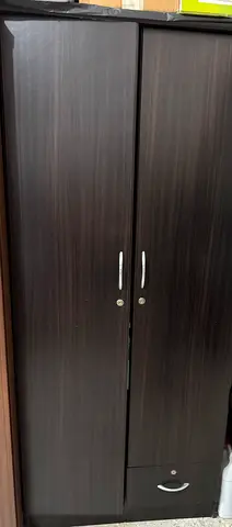 2 door cupboard.