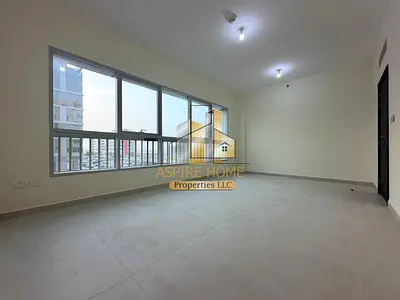 Limited Offer Brand New 3 + Maide with One Month Free First Tenant,