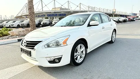 2013 Nissan Altima SV GCC Specs - Excellent Condition