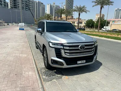 2025 Toyota Land Cruiser VXR - GCC Specs - Brand New