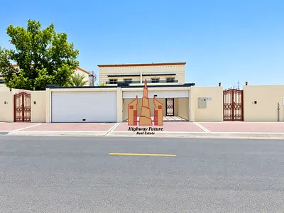 Spacious House 4Bhk Villa With Garden Living Hall Balcony built in Wardrobes parking 130K
