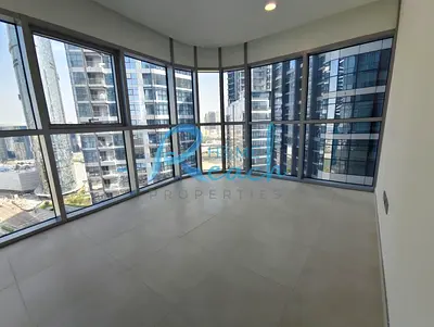 Vacant | Brand New | Pool View