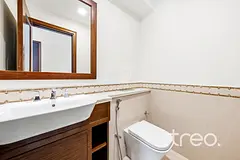 Type 6 | Internally Located | Next to Park