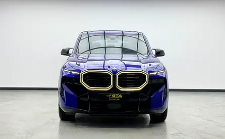 2023 BMW XM photo 2
