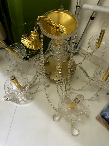 Elegant crystal chandelier light fixture - gold finish, 6-arm