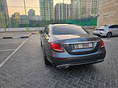 2019 Mercedes-BENZ E-CLASS photo 8