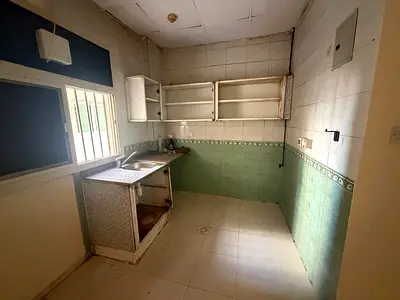 SPACIOUS Studio AL NABBA ONLY FOR FAMLIYS Window AC END GAS OUTSIDE LANDFREE PARKING ONLY 16K AL NA