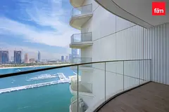 Sea and Marina Skyline View I Private Beach access