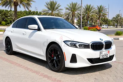 2025 BMW 3-Series 330i xDrive - American Specs - Pristine Condition