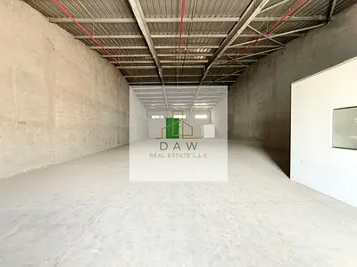 4,500 SQFT WAREHOUSE FOR RENT IN AL QUOZ FIRST