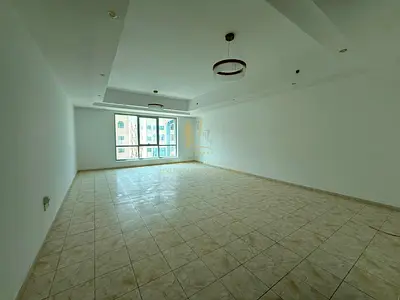 🏡 للبيع | شقة مميزة في برج الدانة – المجاز، الشارقة