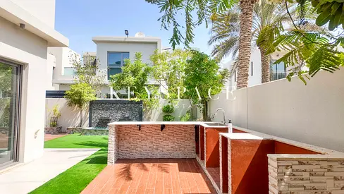 Premium Corner Residence | Sought-After Al Zahia Address | Resale