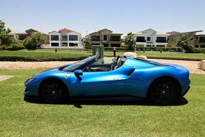 صورة 2 لـ 2023 Ferrari 296 GTS