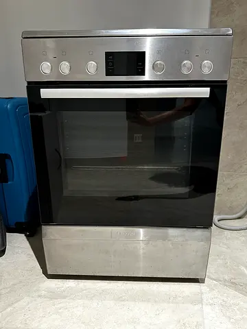 Bosch 60cm Freestanding Electric Oven