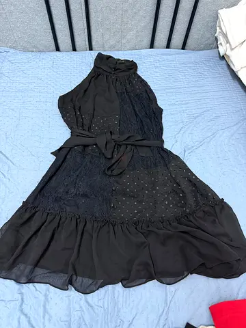 Black sleeveless ruffle hem dress with waist tie - good condition